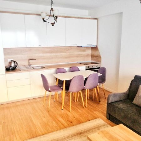 Sunflower Apartments Priştine Oda fotoğraf