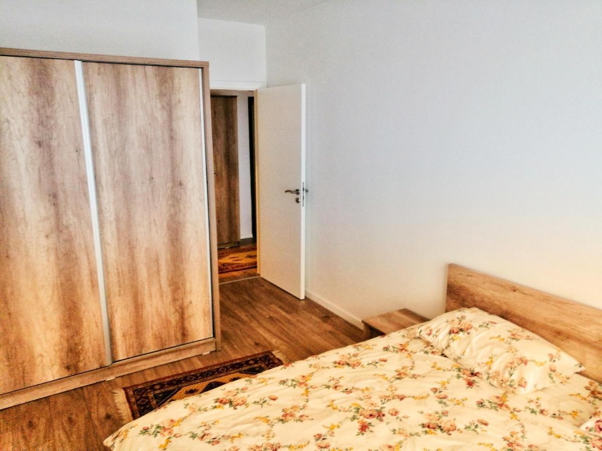 Sunflower Apartments Priştine Dış mekan fotoğraf