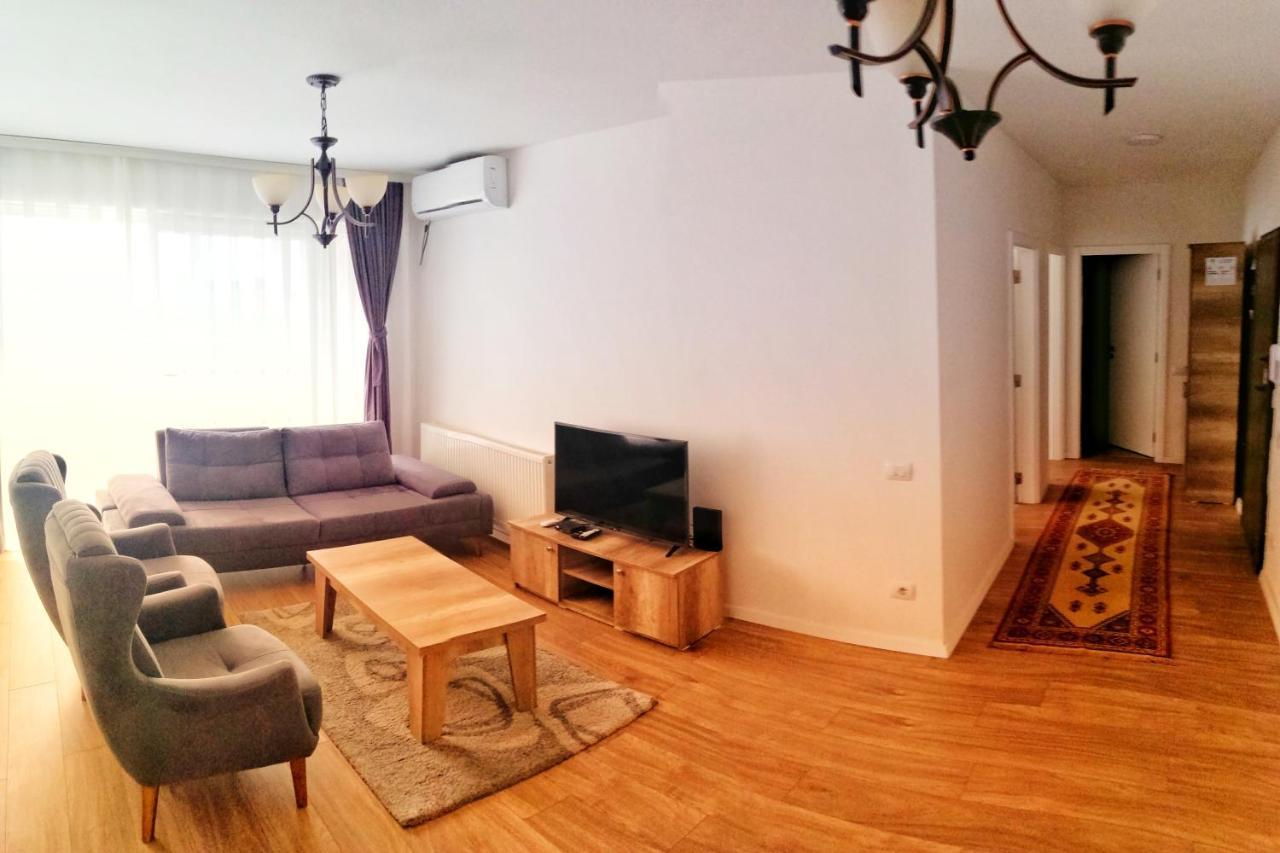 Sunflower Apartments Priştine Dış mekan fotoğraf