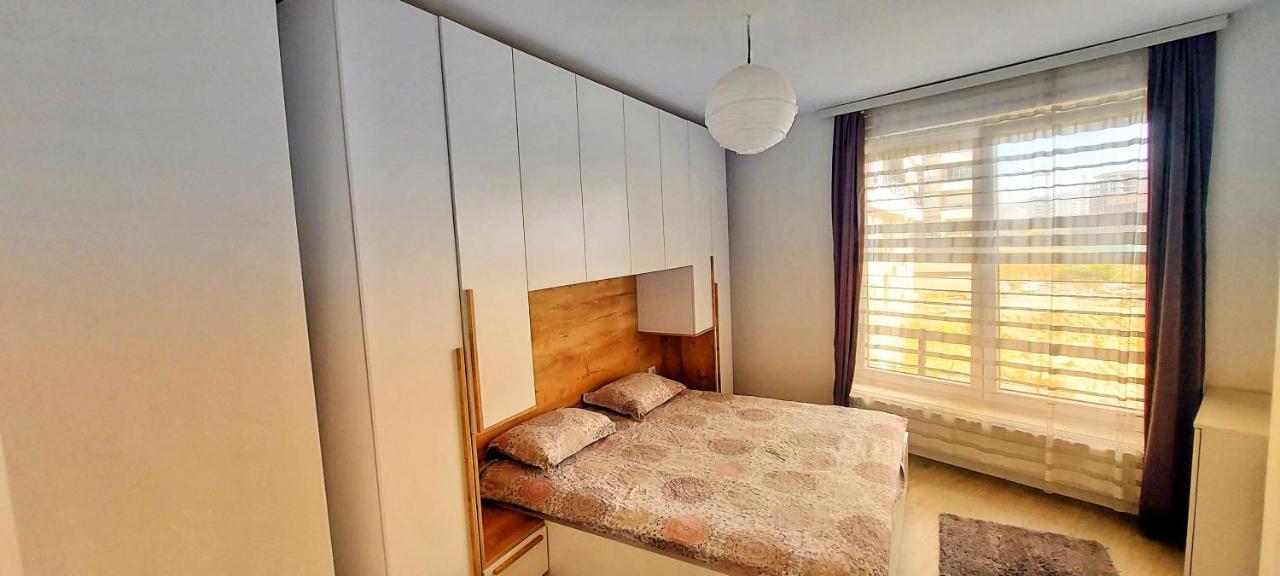 Sunflower Apartments Priştine Dış mekan fotoğraf